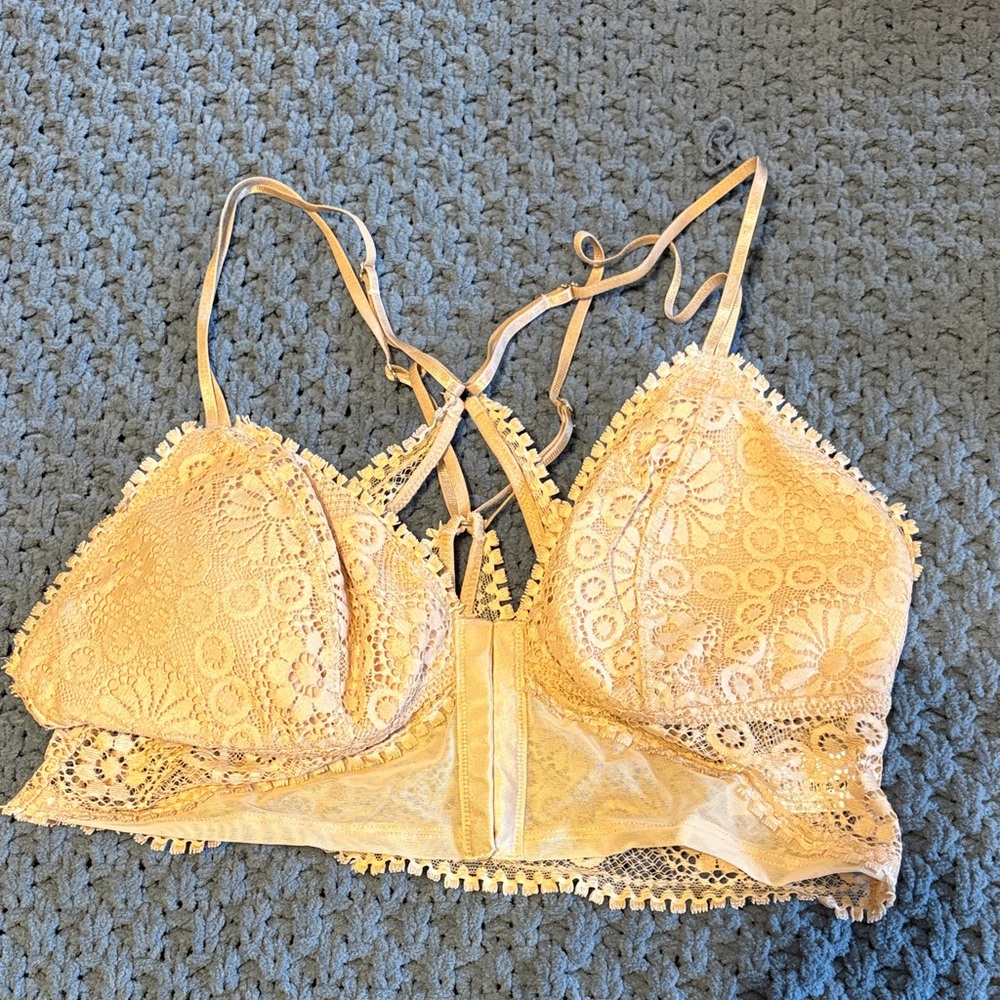 Aerie Lace Bralette in Tan